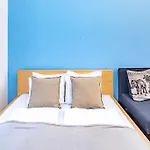 Cityscape Budget Apartments Heaven