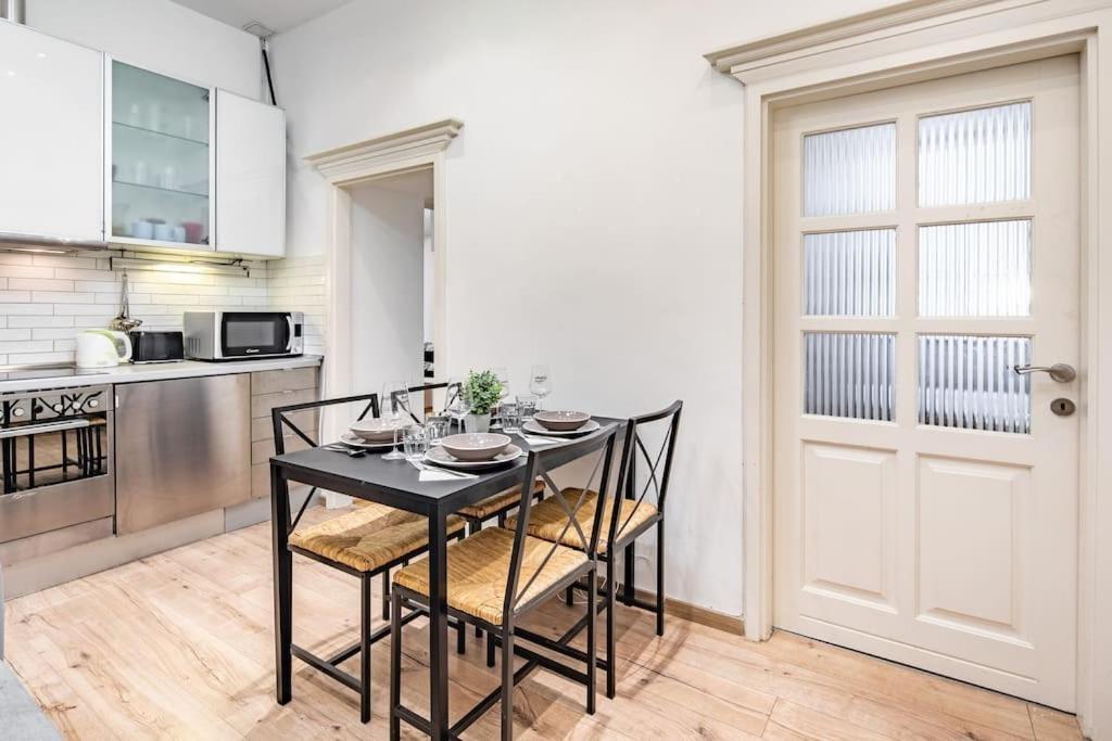 Apartamento Cityscape Budget Heaven *