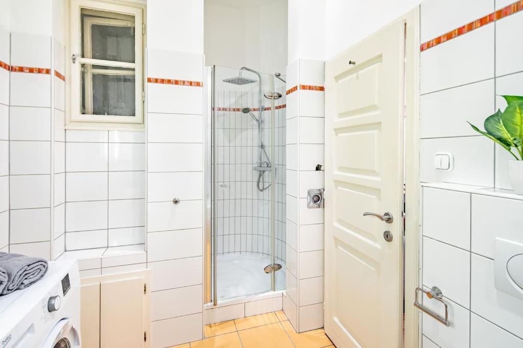 Apartamento Cityscape Budget Heaven